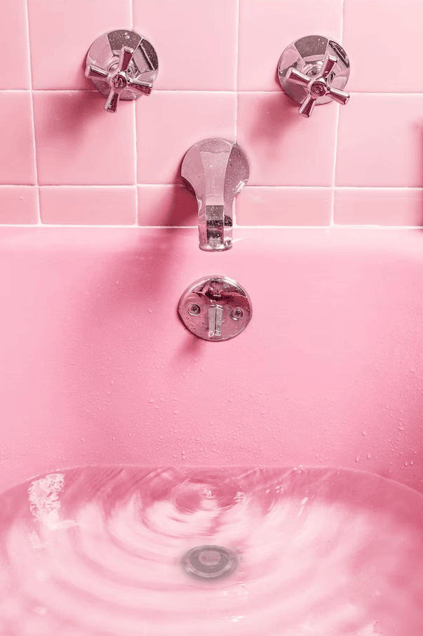 cropped-swirl-bath-tub